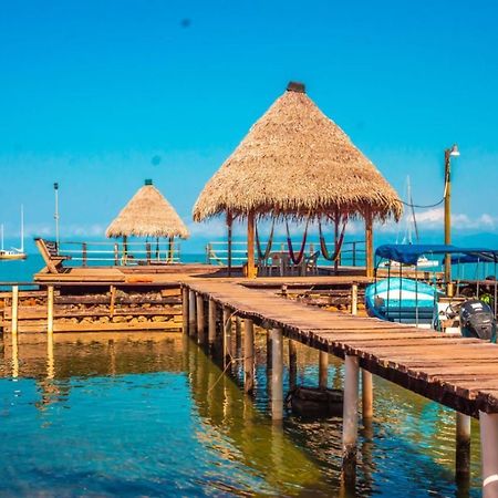 Denny'S Beach Resort Hotel Mariscos 外观 照片
